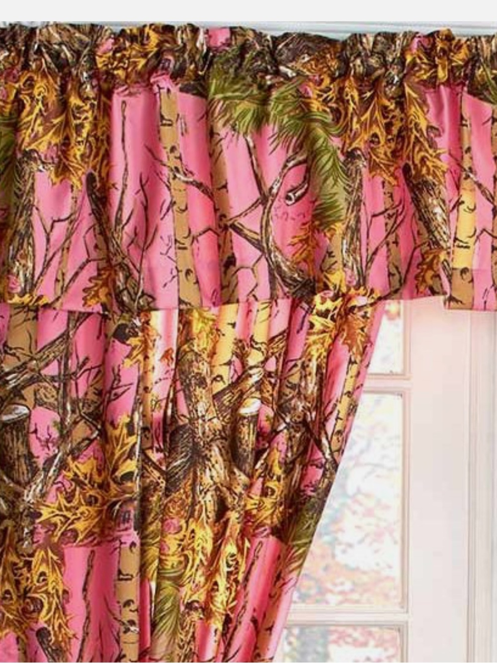 🍁 The Woods 6 piece curtain panels.